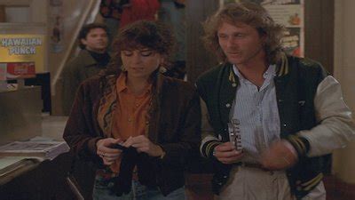 Watch thirtysomething Season 4 